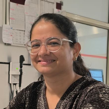 Dr. Anshi Gupta - Oculoplasty & Facial Aesthetics Specialist